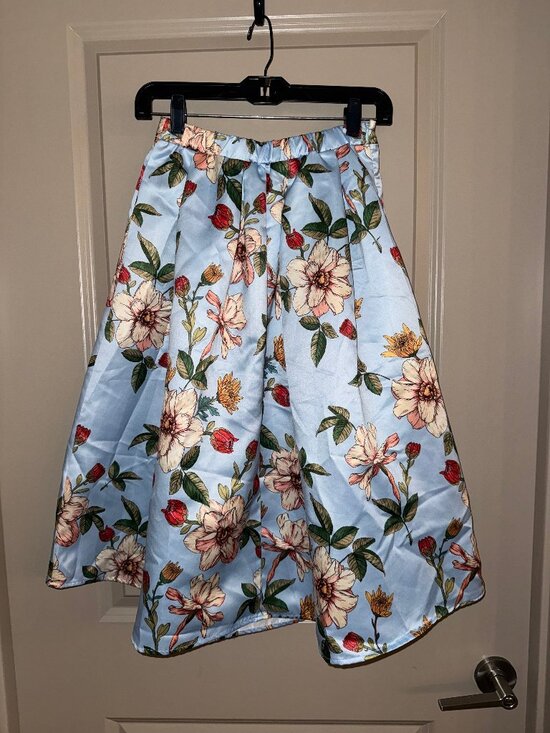 SHEIN Dresses & Skirts - SHEIN Floral A-Line Midi Skirt Blue
